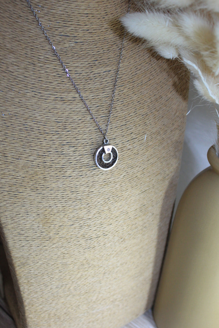 Petite Circle Pendant
